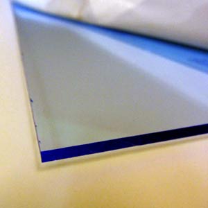 Fluorescent blue light-gathering acrylic sheet