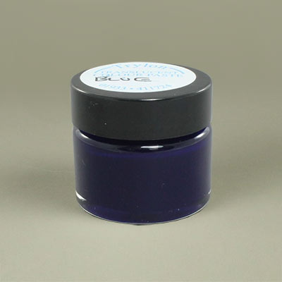 Translucent blue resin pigment