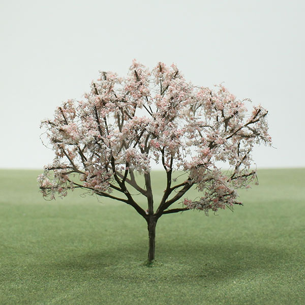 Campbell's magnolia model tree