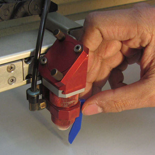4D modelshop laser cutting & engraving service