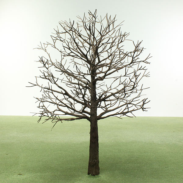 Model tree in Winter foliage