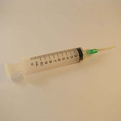 10ml syringe small with needle