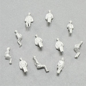 1:100 seated figures