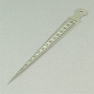 Bore gauge for measuring bore or hole depths