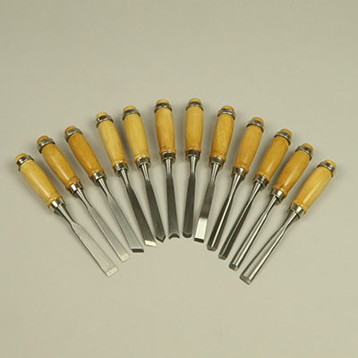 12 piece wood carving set