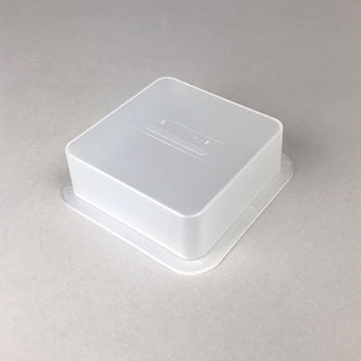 Square mould suitable for casting resin