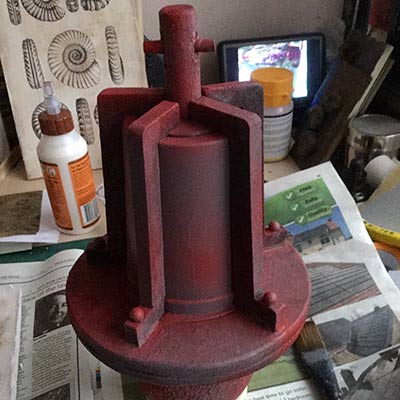 Red Oxide spray paint iron effect
