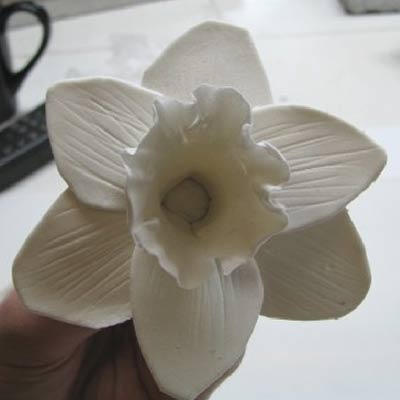 How to make a model Daffodil from Air dough Clay