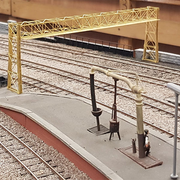 Etched 1930s GWR signal gantries for Andrew Denholm, Cardiff Model Engineering Society